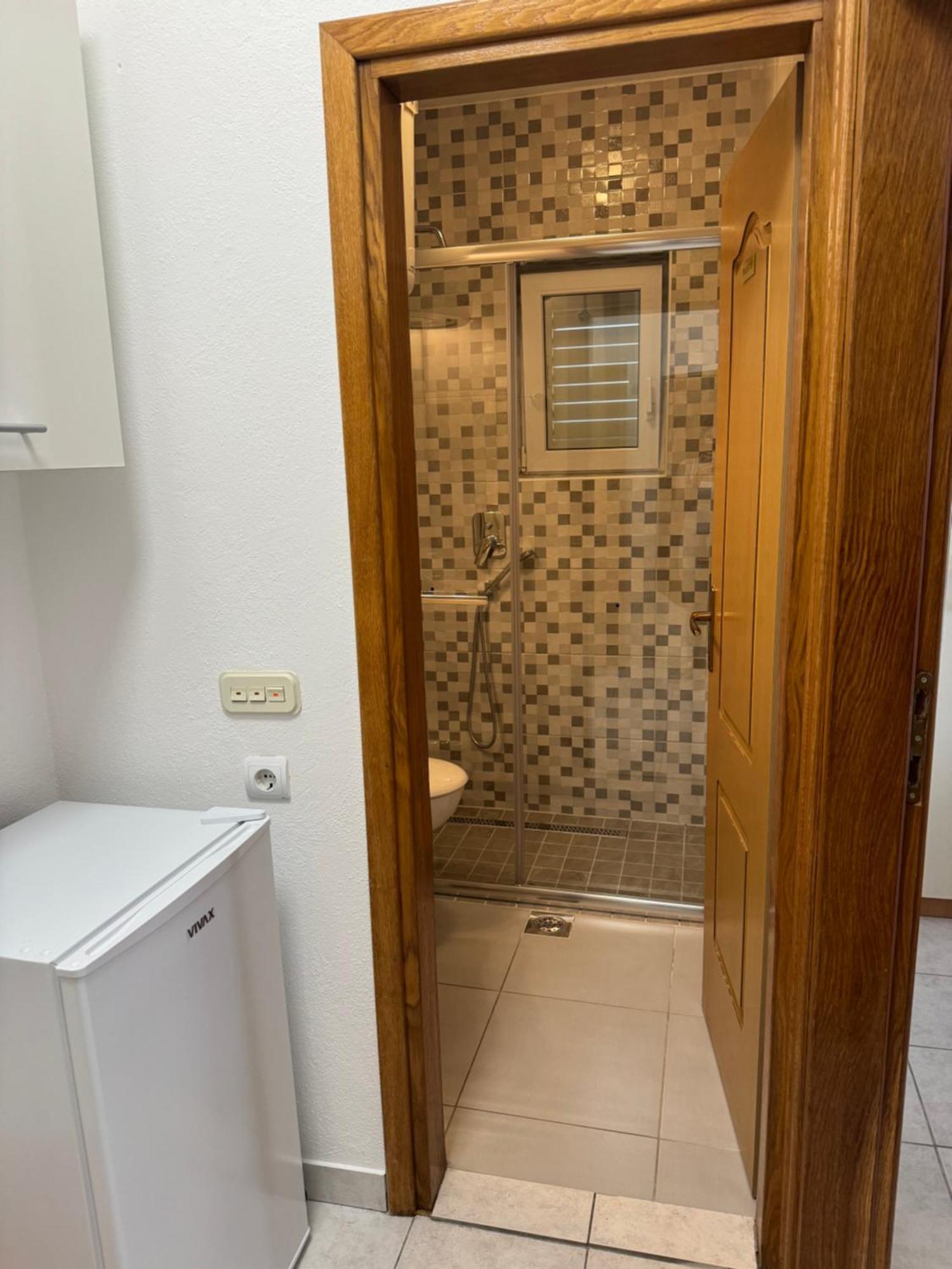 House 100M From The Beach With Free Parking And Breakfast 바스카보다 외부 사진